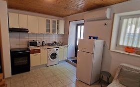 Studio Apartman Kastel Kambelovac