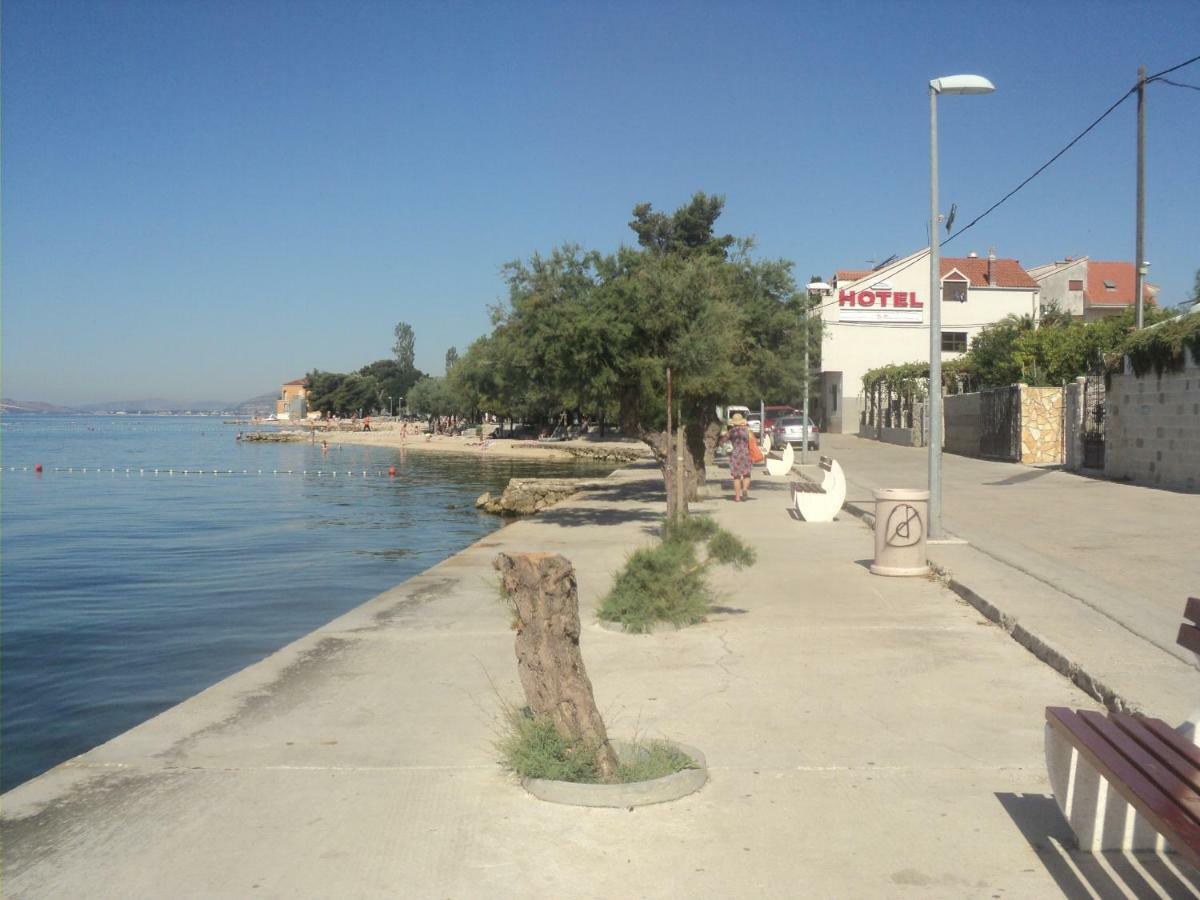 Studio Apartman Kastel Kambelovac Kaštela Esterno foto